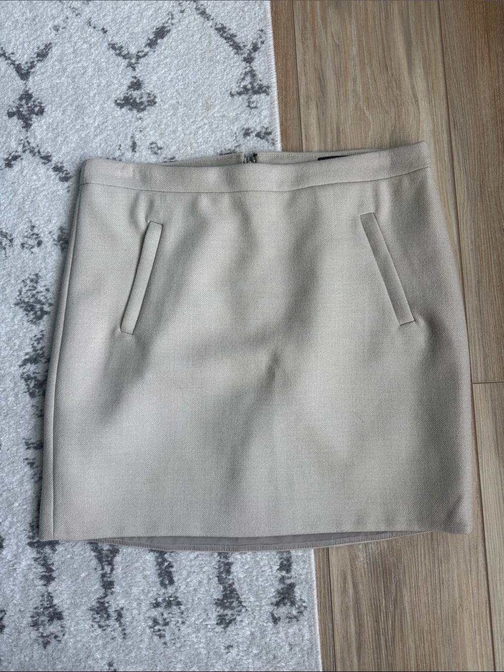 J . CREW 100% WOOL MINI SKIRT